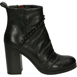 Botki - 590205 NERO. Czarne botki damskie skórzane marki Venezia. Za 499,00 zł.