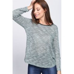 Zielona Bluzka Alone With. Zielone bluzki longsleeves Born2be, xl. Za 34,99 zł.