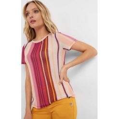Koszulka z siateczki w paski. Różowe t-shirty damskie Orsay, s, w paski, z poliesteru, z okrągłym kołnierzem, z krótkim rękawem. W wyprzedaży za 15,00 zł.