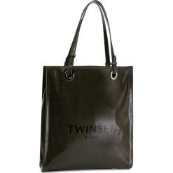 Torebka TWINSET - Tote Grande 192TA7170 Military Gold 03161. Zielone torebki klasyczne damskie Twinset, bez wzorów, ze skóry ekologicznej, klasyczne, bez dodatków. Za 589,00 zł.