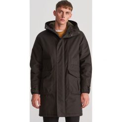 Parka z kapturem - Khaki. Brązowe parki męskie Reserved, s, bez wzorów, z kapturem. Za 399,99 zł.