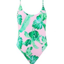 Strój kąpielowy Guess Print One Piece E02J41 MP004. Różowe stroje kąpielowe damskie Guess, s, z aplikacjami, z poliamidu. W wyprzedaży za 239,00 zł.