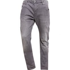 GStar ARC 3D SLIM Jeansy Relaxed fit accel grey stretch denim. Szare jeansy męskie relaxed fit marki G-Star. W wyprzedaży za 275,40 zł.