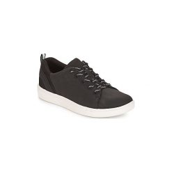 Buty Clarks Step Verve. Czarne trampki i tenisówki damskie marki Clarks, bez wzorów, bez zapięcia. Za 279,20 zł.