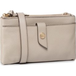 Torebka MICHAEL MICHAEL KORS - Mk Charm 32S0G00C2L Light Sand. Brązowe listonoszki damskie MICHAEL Michael Kors, bez wzorów, ze skóry, bez dodatków. W wyprzedaży za 469,00 zł.