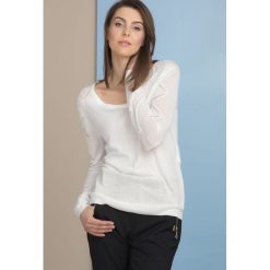 Sweter z ażurowym wzorem. Szare swetry klasyczne damskie marki Monnari, na lato, w ażurowe wzory, z wiskozy, z dekoltem w serek. Za 89,00 zł.