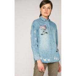 Only - Koszula Flora. Niebieskie bluzki damskie marki ONLY, z haftami, z bawełny, klasyczne, z klasycznym kołnierzykiem, z długim rękawem. W wyprzedaży za 149,90 zł.