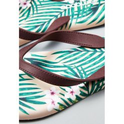 Klapki typu japonki. Brązowe klapki damskie Moodo, bez wzorów, bez obcasa. Za 14,99 zł.
