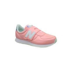 Buty Dziecko New Balance PV220M1. Różowe buty dziewczęce sportowe New Balance, bez wzorów, bez zapięcia. Za 199,99 zł.