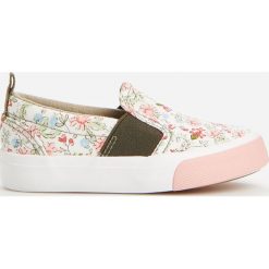 Bawełniane trampki slip on - Kremowy. Białe trampki i tenisówki damskie Reserved, bez wzorów, z bawełny, bez zapięcia. Za 59,99 zł.