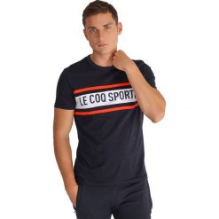 LE COQ SPORTIF ESSENTIELS T-SHIRT > 2010430. Koszulki męskie le coq sportif, xl, bez wzorów, z bawełny, eleganckie, bez kołnierzyka, krótkie. Za 139,99 zł.