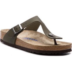 Japonki BIRKENSTOCK - Gizeh Bs 1008425 Desert Soil Green. Zielone klapki męskie Birkenstock, bez wzorów, ze skóry ekologicznej. W wyprzedaży za 219,00 zł.