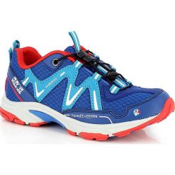 Buty sportowe w kolorze niebieskim. Niebieskie buty dziewczęce sportowe Kimberfeel Kids, bez wzorów, z materiału, bez zapięcia. W wyprzedaży za 142,95 zł.