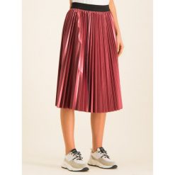 Spódnica plisowana MAX&Co. 61045319. Czerwone spódniczki damskie MAX&Co., bez wzorów, z elastanu, midi. W wyprzedaży za 399,00 zł.