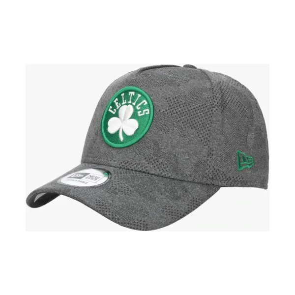 New Era Czapka Engineered Plus Trucker Boscel Blkotc , szary, rozmiar ONE-SIZE. Szare czapki damskie New Era, w paski, z elastanu. Za 149,99 zł.