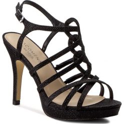 Sandały MENBUR - PACOMENA 06829 Negro/Black 0001. Czarne klapki damskie Menbur, bez wzorów, ze skóry ekologicznej, bez obcasa, na obcasie. Za 269,00 zł.