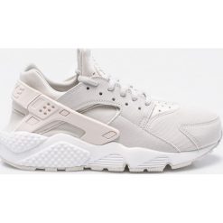 Nike Sportswear - Buty WMNS Air Huarache Run. Szare bez kategorii marki Nike Sportswear, z gumy. Za 499,90 zł.