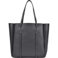 Torebka w kolorze czarnym - (S)42 x (W)33 x (G)12 cm. Czarne torebki klasyczne damskie Bestsellers bags, z materiału. W wyprzedaży za 299,95 zł.