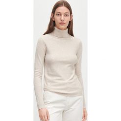 Sweter z golfem - Beżowy. Brązowe swetry damskie Reserved, xl, bez wzorów, bez rękawów. Za 69,99 zł.