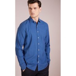 Hackett London HOUNDSTOOTH Koszula blue. Niebieskie koszule męskie Hackett London, xl, bez wzorów, z bawełny, bez kołnierzyka, bez rękawów. Za 589,00 zł.