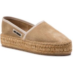 Espadryle LOVE MOSCHINO - JA10223G07JF0105 Sabbia. Pomarańczowe espadryle damskie Love Moschino, na co dzień, bez wzorów, ze skóry, bez obcasa, na płaskiej podeszwie, bez zapięcia. Za 479,00 zł.