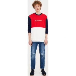 Niebieskie jeansy slim comfort fit. Niebieskie jeansy męskie marki Pull&Bear, m, bez wzorów. Za 89,90 zł.