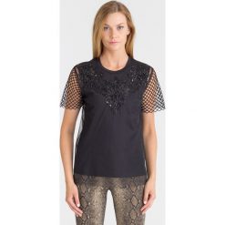 CZARNA BLUZKA TWINSET. Czarne bluzki damskie Twinset, bez wzorów, z okrągłym kołnierzem, z krótkim rękawem. Za 399,50 zł.