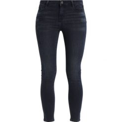 NAF NAF GFLY Jeansy Slim Fit noir. Czarne boyfriendy damskie NAF NAF. W wyprzedaży za 179,40 zł.