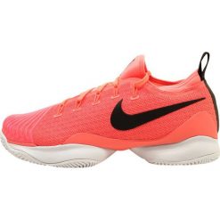 Nike Performance MEN AIR ZOOM ULTRA REACT HC Obuwie do tenisa Outdoor lava glow/black/white. Czerwone buty do tenisa męskie marki Nike Performance, z materiału. W wyprzedaży za 440,30 zł.
