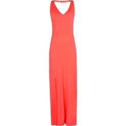 Guess Sukienka "Danitza". Sukienki damskie Guess, z aplikacjami, z tkaniny, bez kołnierzyka, bez rękawów, dopasowane. Za 199,00 zł.