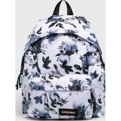 Eastpak - Plecak. Białe plecaki damskie Eastpak, w paski, z poliesteru. Za 189,90 zł.