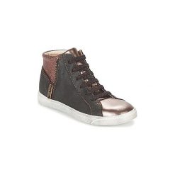 Buty Dziecko GBB CARLA. Czarne trampki dziewczęce marki GBB, bez wzorów, bez zapięcia. Za 335,20 zł.
