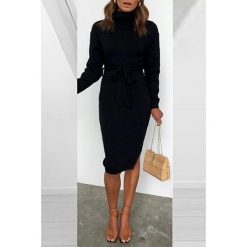 Sukienka SAFIR. Czarne sukienki damskie Sukienka SAFIR, s, bez wzorów, eleganckie, bez kołnierzyka, bez rękawów, długie. W wyprzedaży za 59,00 zł.