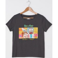 T-shirt z nadrukiem Rick and Morty - Szary. Szare t-shirty damskie House, s, z nadrukiem, bez kołnierzyka. Za 39,99 zł.