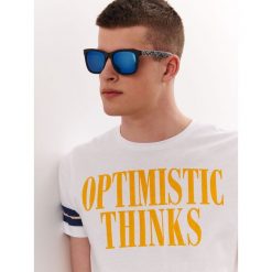 Okulary przeciwsłoneczne męskie. Czarne okulary przeciwsłoneczne męskie Top Secret, eleganckie, prostokątne. W wyprzedaży za 14,99 zł.