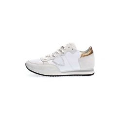 Buty Philippe Model TRLD WM34 TROPEZ. Białe trampki i tenisówki damskie Philippe Model, bez wzorów, bez zapięcia. Za 860,21 zł.