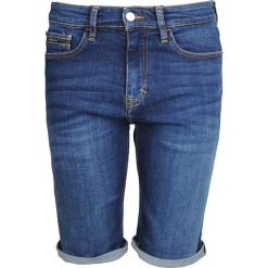 Calvin Klein Szorty "Slim". Czerwone kąpielówki męskie Calvin Klein, bez wzorów. Za 269,00 zł.