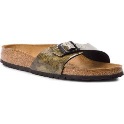 Klapki BIRKENSTOCK - Madrid Bs 1011175 Strong Gold. Żółte klapki damskie marki Birkenstock, bez wzorów, ze skóry ekologicznej, bez obcasa. W wyprzedaży za 189,00 zł.