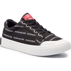 Trampki CALVIN KLEIN JEANS - Domezia R8061 Marquee. Czarne półbuty damskie Calvin Klein Jeans, bez wzorów, z jeansu, bez zapięcia. W wyprzedaży za 299,00 zł.