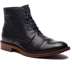 Kozaki KAZAR - Clementine 27554-01-19 Granatowy. Niebieskie buty zimowe męskie Kazar, ze skóry, na zamek. Za 569,00 zł.