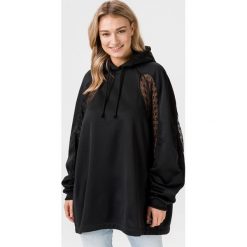 Adidas Originals Bluza Czarny. Czarne bluzy damskie adidas Originals, w koronkowe wzory, z poliesteru, bez rękawów, bez kaptura. Za 378,95 zł.