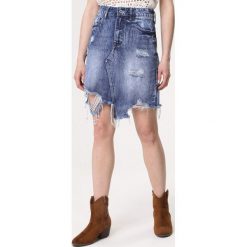 Niebieska Spódnica Biter. Niebieskie spódniczki damskie Born2be, bez wzorów, z denimu, mini. Za 89,99 zł.