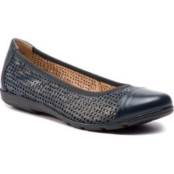 Baleriny CAPRICE - 9-22151-22 Navy Nappa 876. Niebieskie baleriny damskie Caprice, bez wzorów, ze skóry, bez obcasa. W wyprzedaży za 189,00 zł.