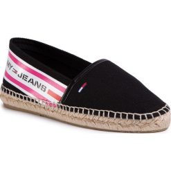 Espadryle TOMMY JEANS - Chunky Tape Espadrille EN0EN00817 Black BDS. Czarne espadryle damskie Tommy Jeans, bez wzorów, z jeansu, bez obcasa, na płaskiej podeszwie. Za 269,00 zł.