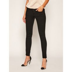 Jeansy Skinny Fit Guess Jegging W0YA83 D3OA4. Czarne jeansy damskie Guess. Za 449,00 zł.