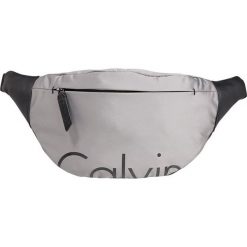 Torebki klasyczne damskie: Calvin Klein FESTIVAL CAPSULE Saszetka nerka grey/black