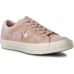 Tenisówki CONVERSE - One Star Ox 159705C Particle Beige/Light Gold. Brązowe półbuty damskie Converse, bez wzorów, ze skóry, bez zapięcia. W wyprzedaży za 269,00 zł.