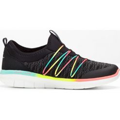 Buty sportowe wsuwane Skechers z pianką Memory bonprix czarno-kolorowy. Czarne buty sportowe damskie bonprix, bez wzorów, sportowe. Za 149,99 zł.