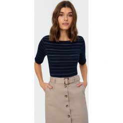 Dopasowany sweter z połyskiem. Swetry damskie Greenpoint, bez wzorów, z poliesteru, bez rękawów, bez kaptura. Za 49,99 zł.