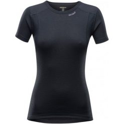 Devold Koszulka Damska Hiking Woman T-Shirt Black L. Czarne topy sportowe damskie marki Devold, l, z wełny, z krótkim rękawem. Za 239,00 zł.